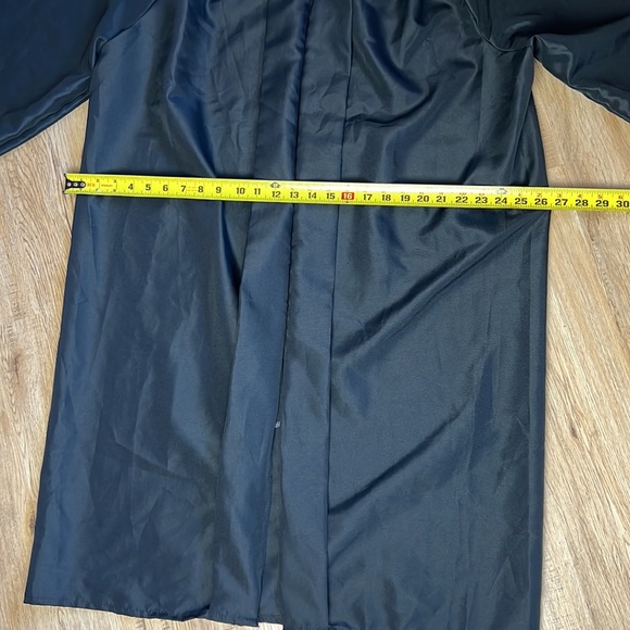 5’4”-5’6” Jostens Graduation Gown - Picture 3 of 4